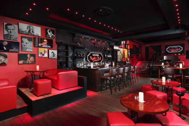 Cover image of a sample of the bar Havana Sport Bar