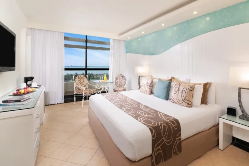 Sample image of Grand Sunset View Room